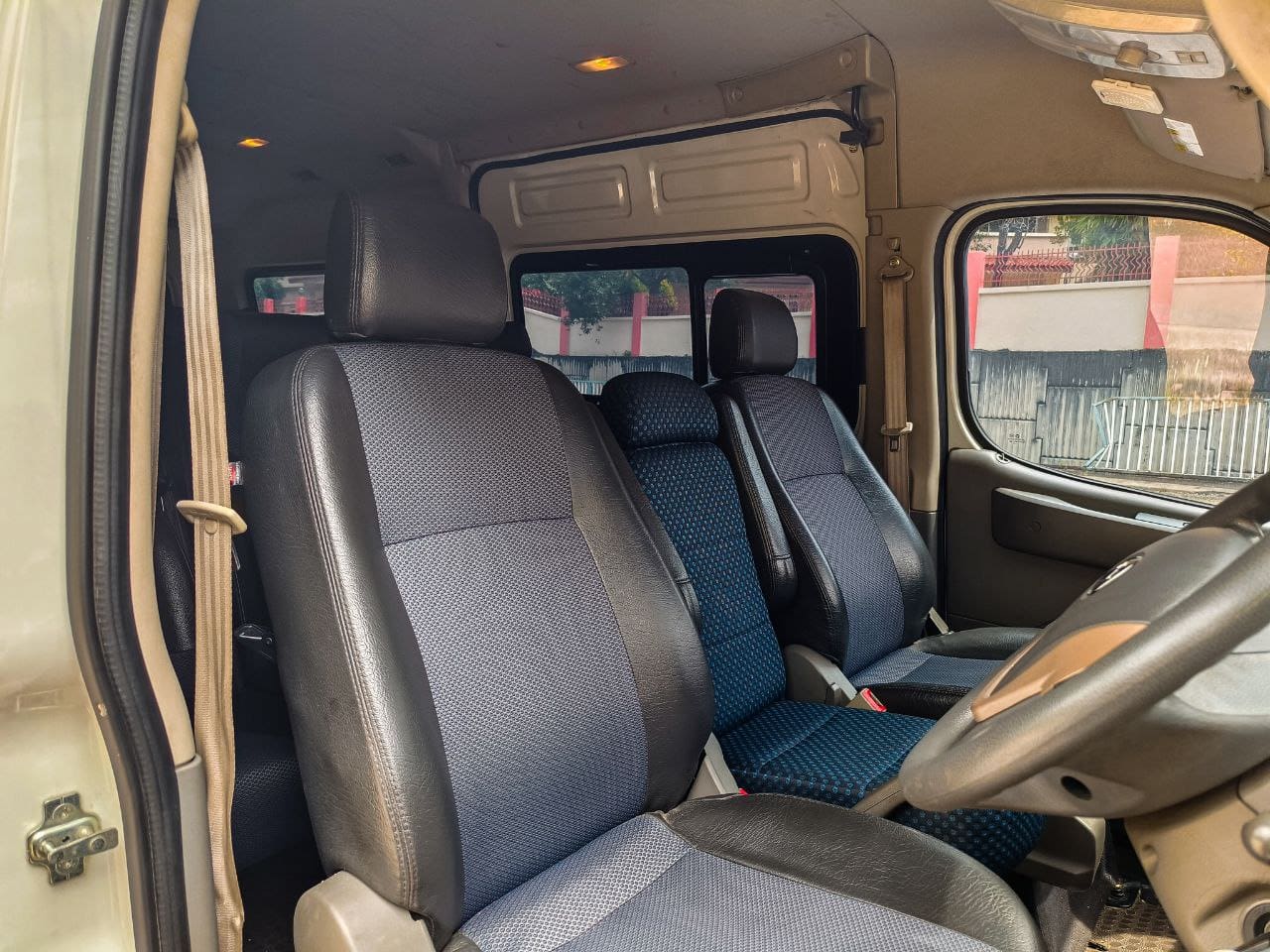 Budget MPV Excellent Car Rental