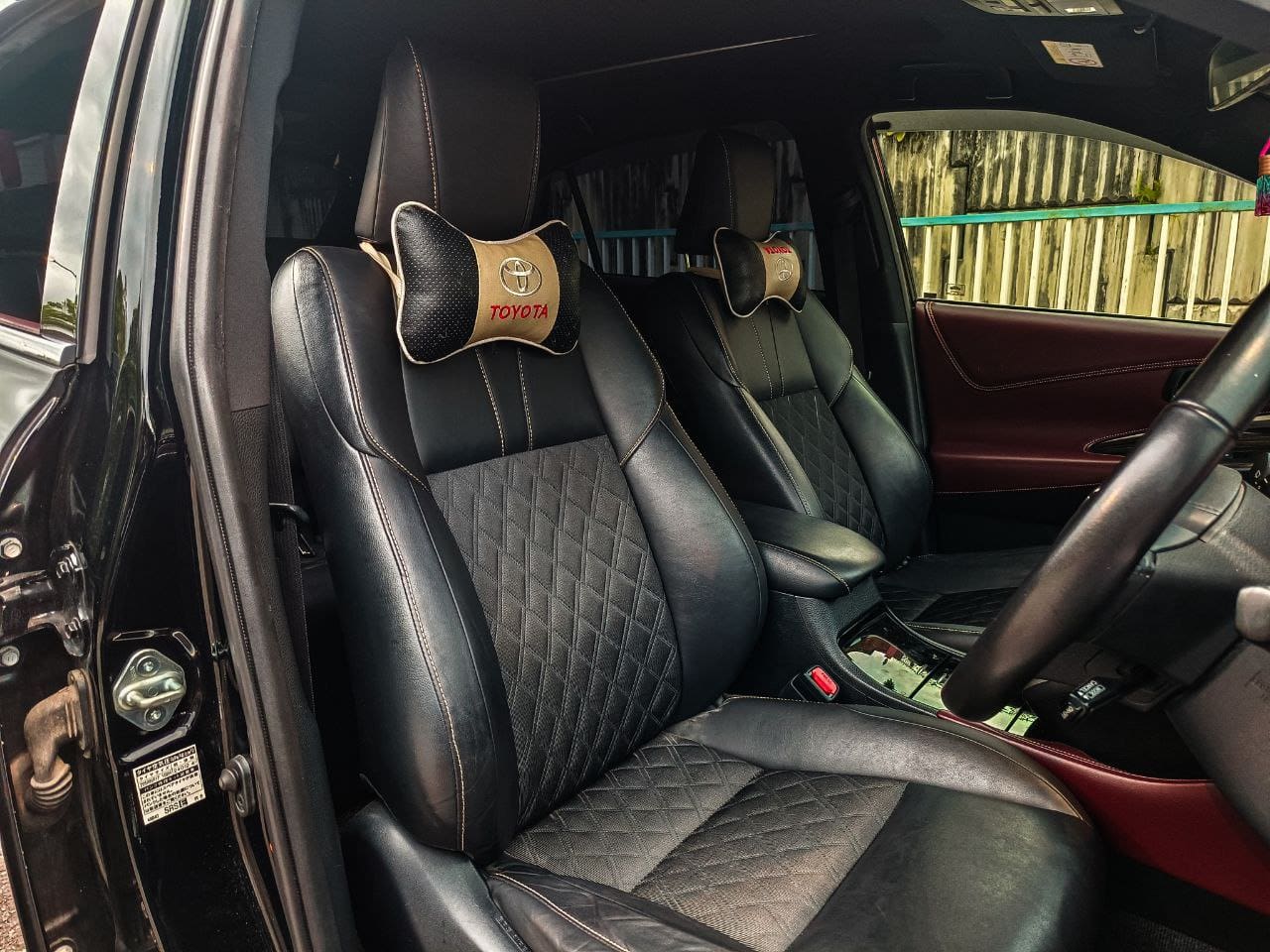 64fe75a1-5160-41cf-a240-f95f5d8d574e