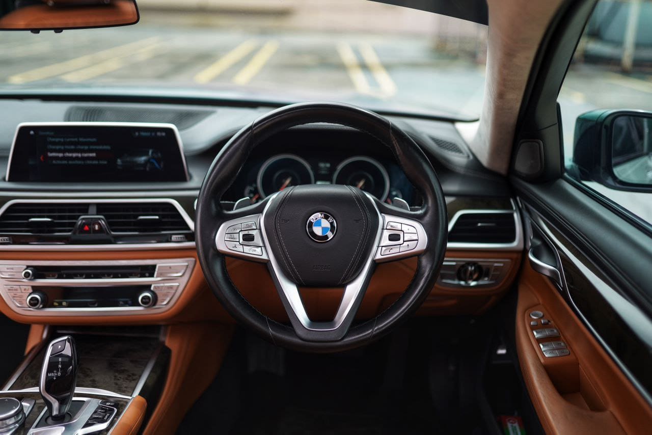 883ed71f-3efd-44f2-8421-a7edc9818405