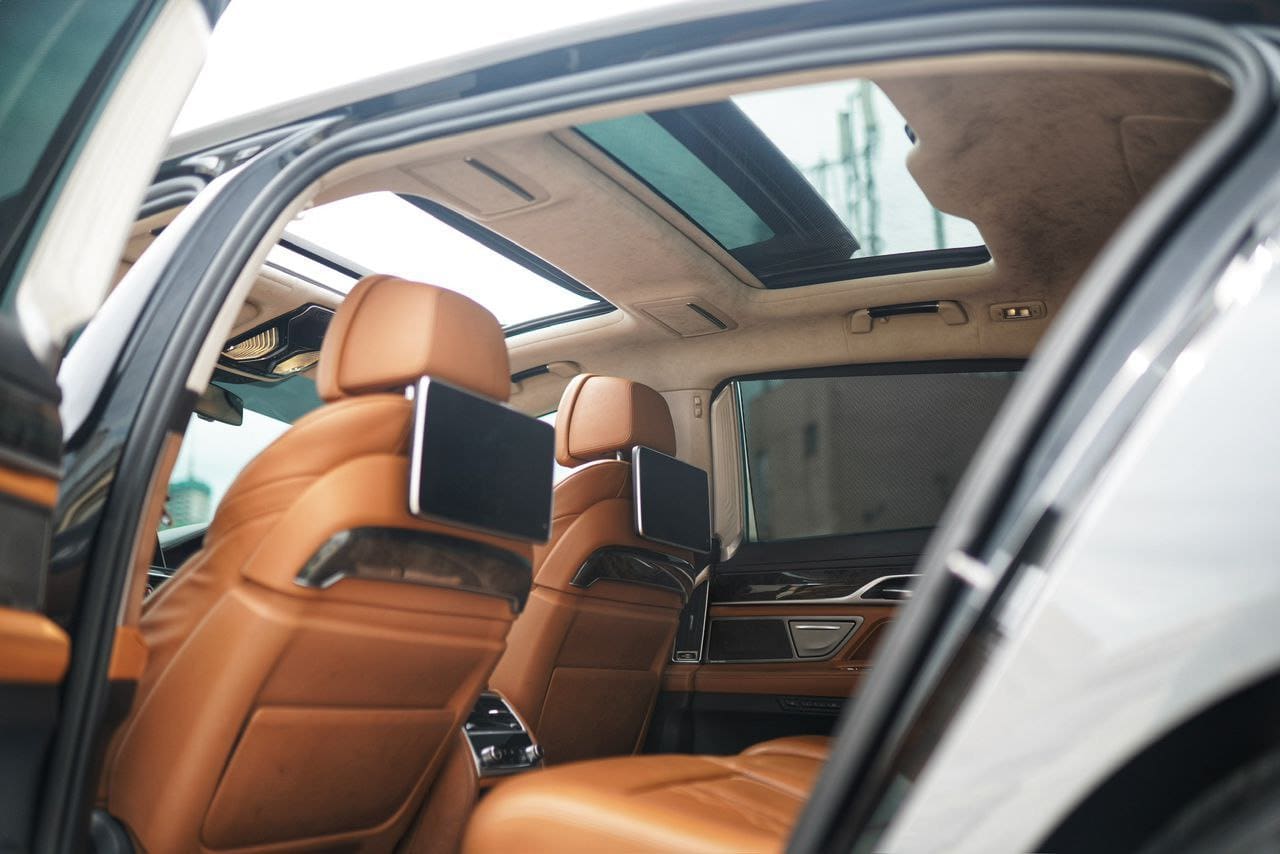 f6b96c9d-e641-43d0-98f9-bcfdb2747212